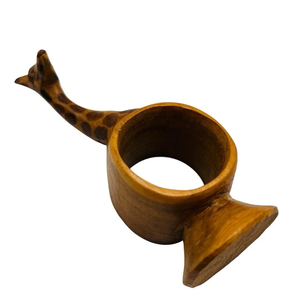 4 VTG African Safari Hand Carved Wooden Animal Napkin Rings Lion Giraffe Set